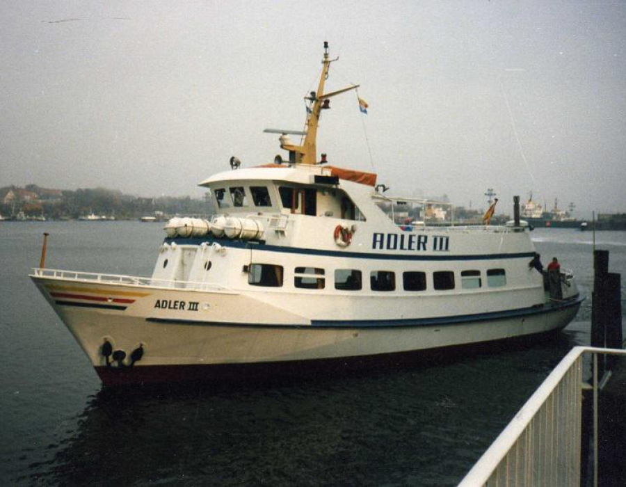 adler_iii.jpg