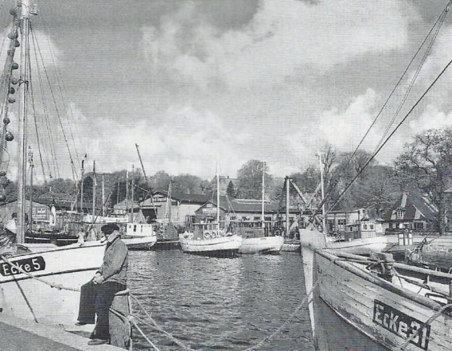 stadtratsuhr2.png